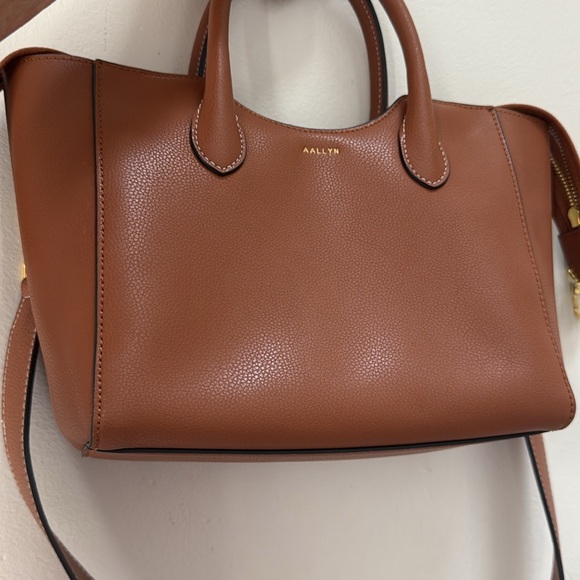 AALYYN LILY Satchel- woodberry - Picture 9 of 16